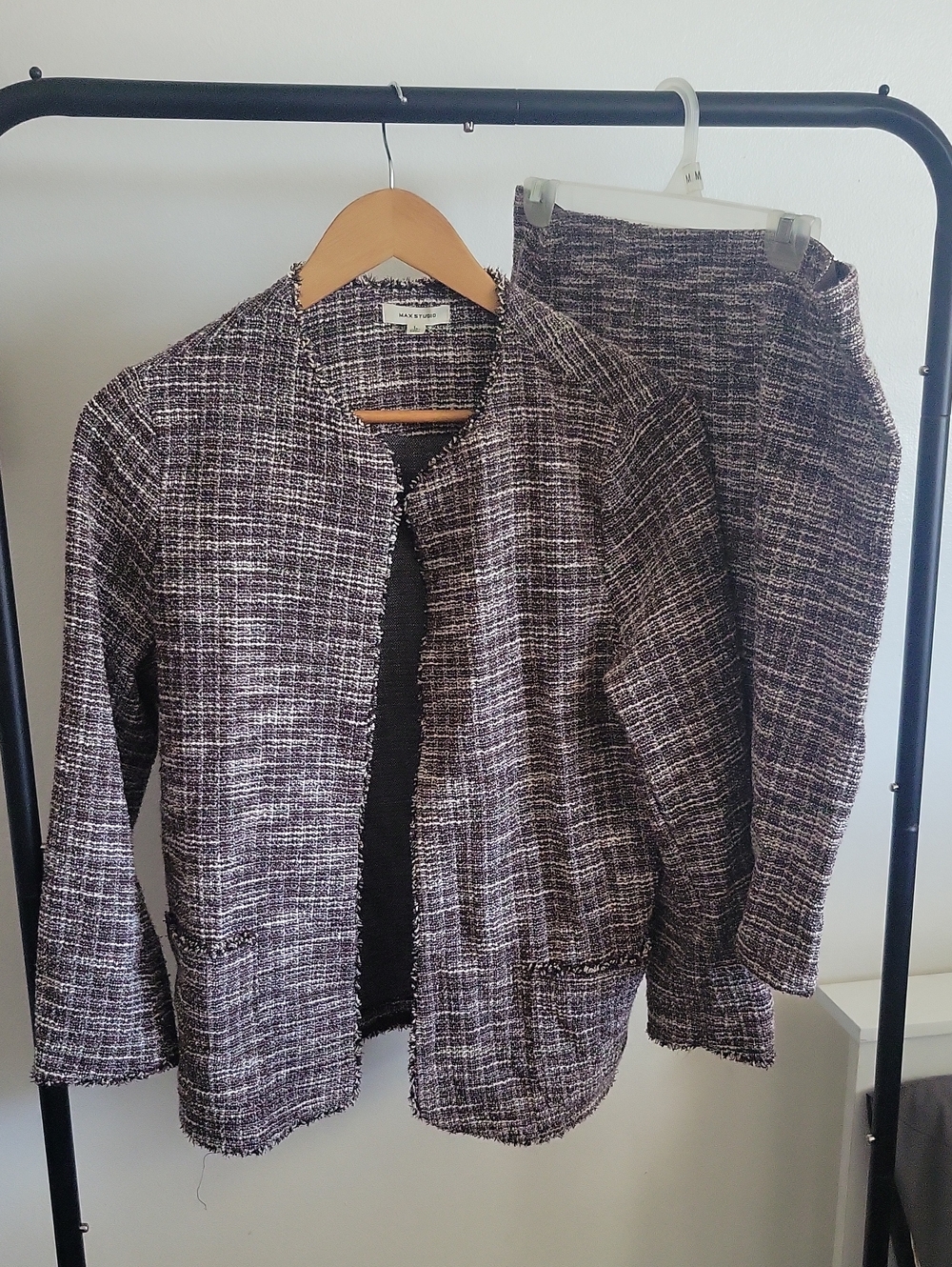 Women's Textured Tweed Jacket & Skirt Set - Black and White